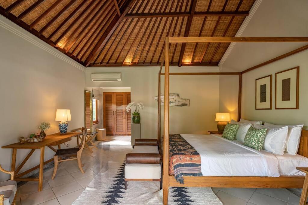 Villa New! Asmara - Indulgent Luxury 15 Mins From Canggu *